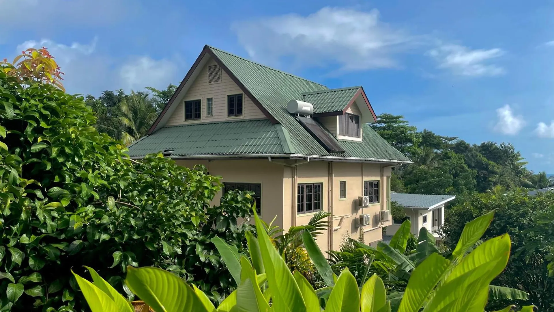 Belle Montagne Holiday Apartments Grand'Anse Seychelles